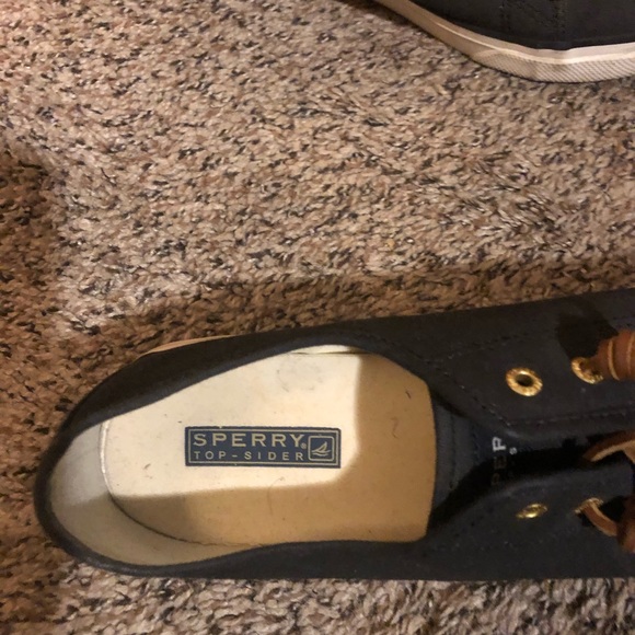 Size 10 Navy Sperry Shoes - Picture 2 of 5